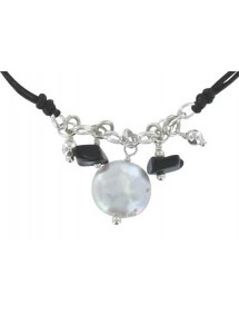 Black cord bracelet with black agate and white mother-of-pearl